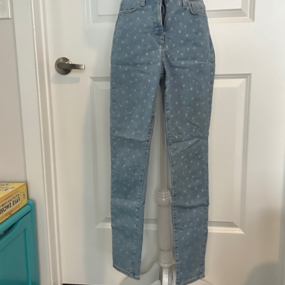 Universal Thread High Rise Blue Jeans Classic Fit